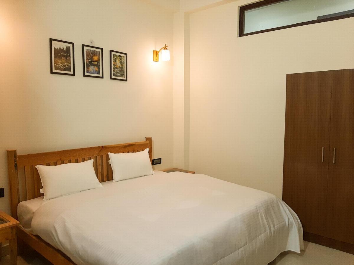 Hotel Oakland Landour Массури Экстерьер фото