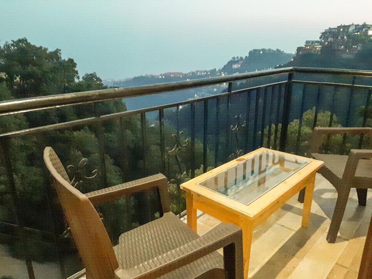 Hotel Oakland Landour Массури Экстерьер фото
