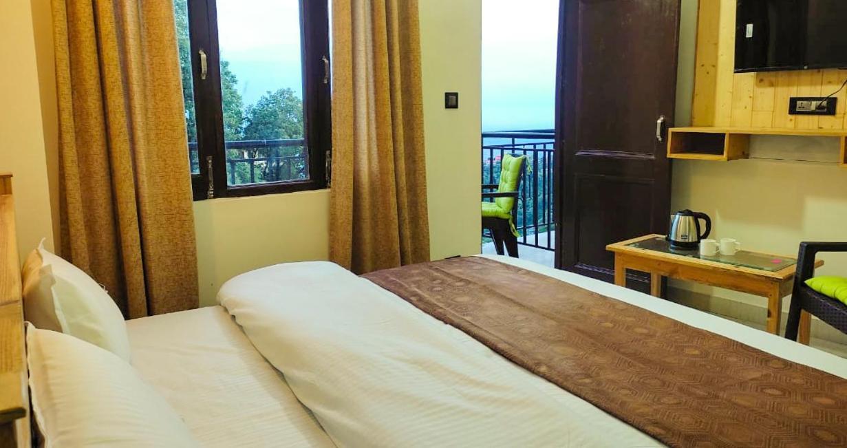 Hotel Oakland Landour Массури Экстерьер фото