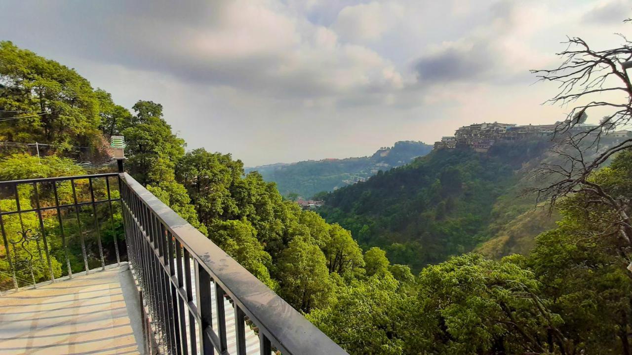 Hotel Oakland Landour Массури Экстерьер фото