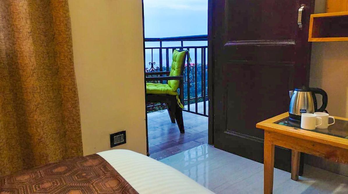Hotel Oakland Landour Массури Экстерьер фото